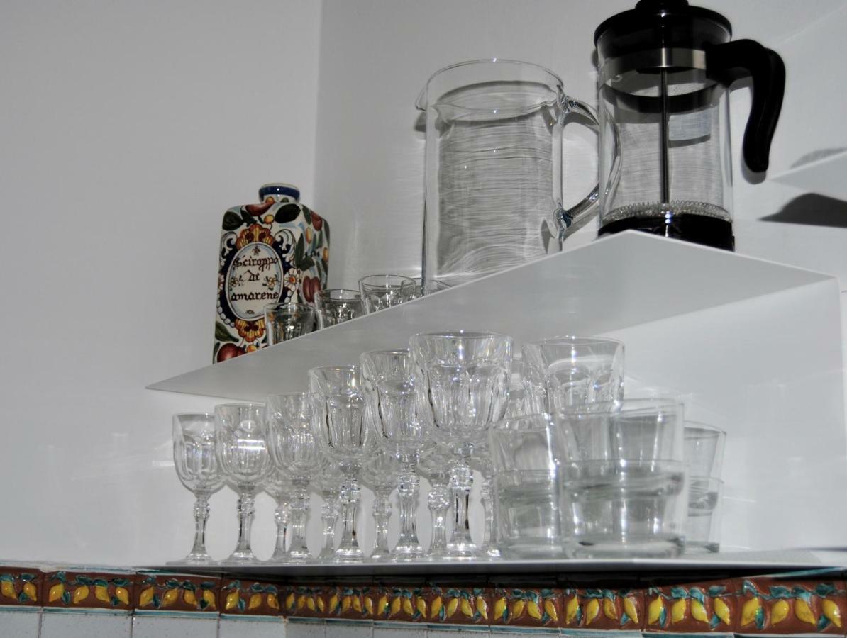 Famiglia Poggi, The Flying Hippo Apartment Roma Ngoại thất bức ảnh
