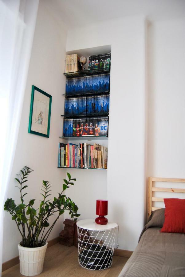 Famiglia Poggi, The Flying Hippo Apartment Roma Ngoại thất bức ảnh