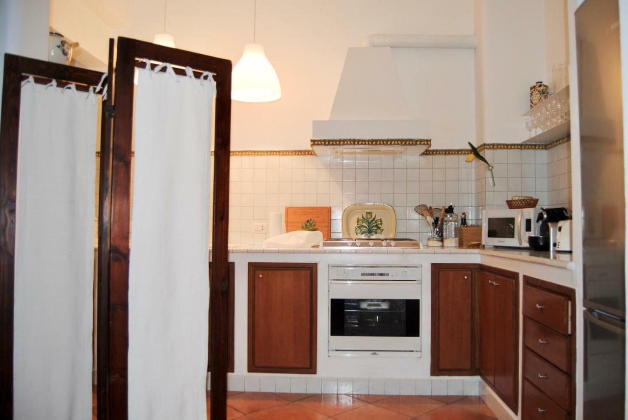 Famiglia Poggi, The Flying Hippo Apartment Roma Ngoại thất bức ảnh